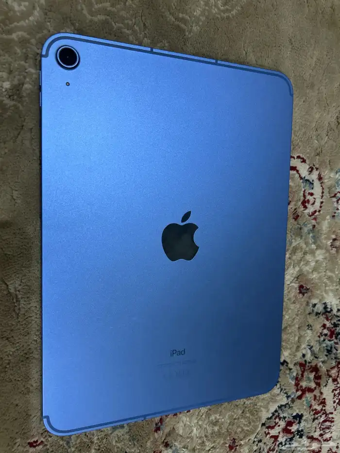 ايباد الجيل العاشر نظيف و جديد للبدل ب سوني 5 1