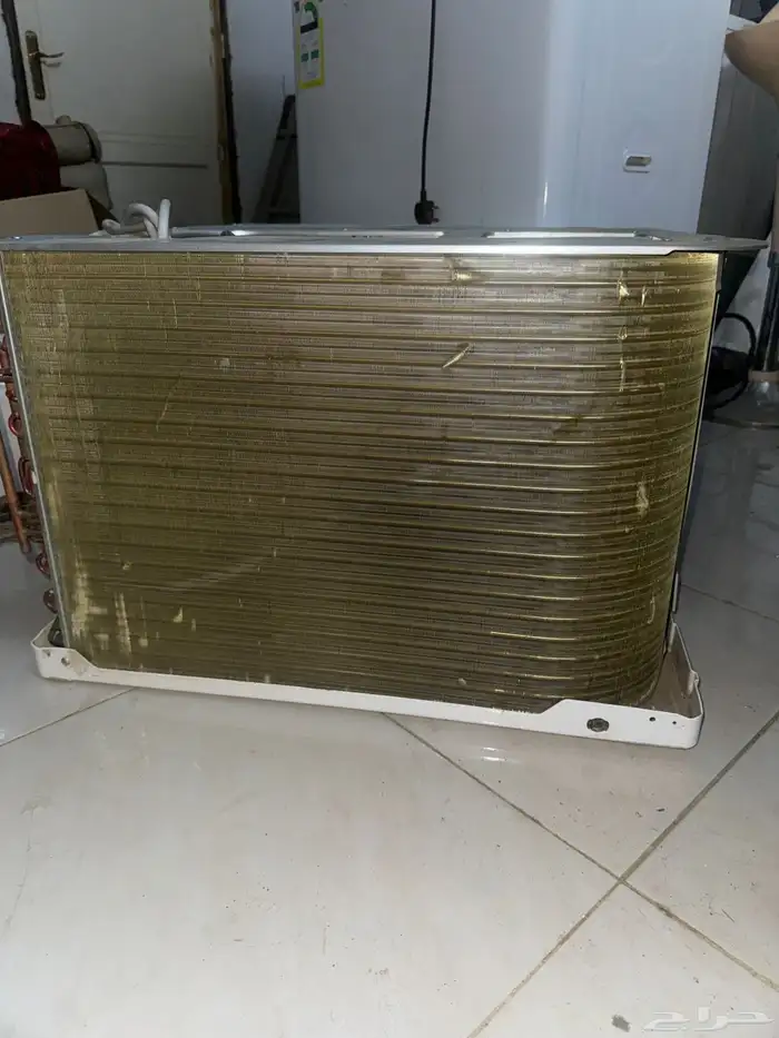 مكيف جديد م كمل شهرين واستعمال شهر والمطلوب فيه 900 3