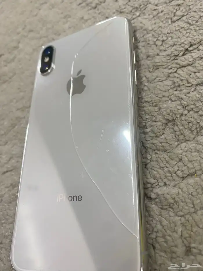 ايفون X وايفون SE 2016 11