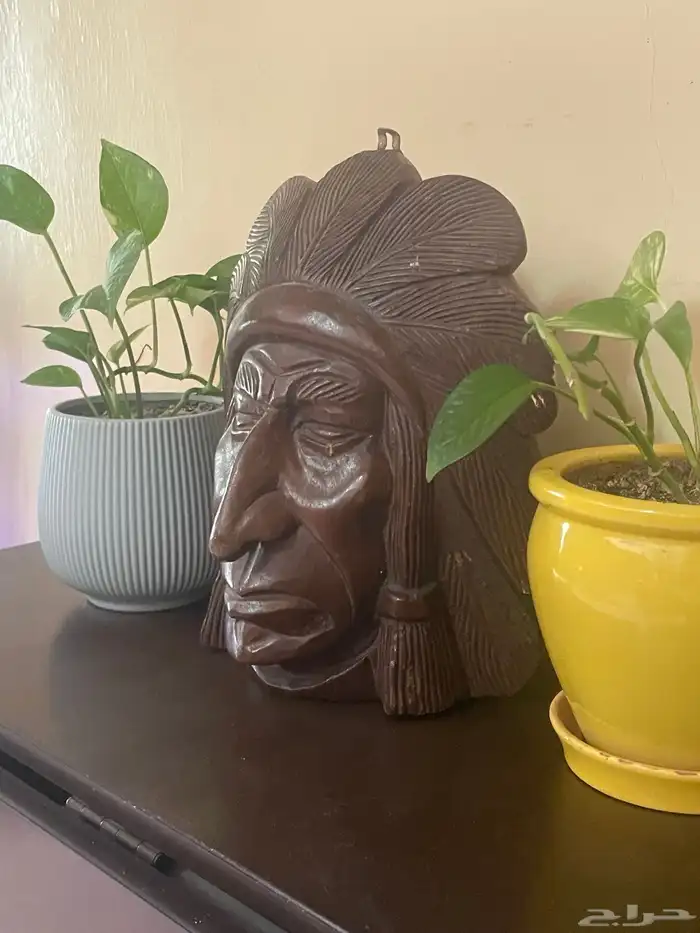 A wooden craved head راس خشبي منحوت 13