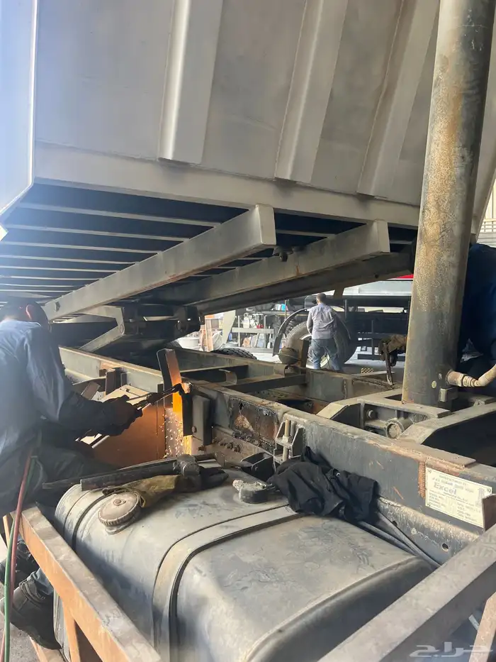 ورشه حدادة قلابات 1