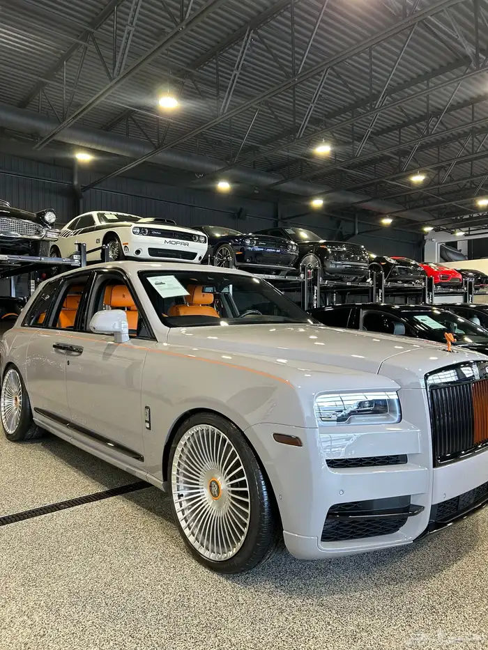 رولز رويس كولينان 2023 5