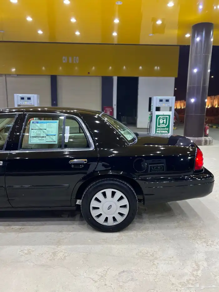 فورد كراون فكتوريا 2011 (( تم البيع )) 21