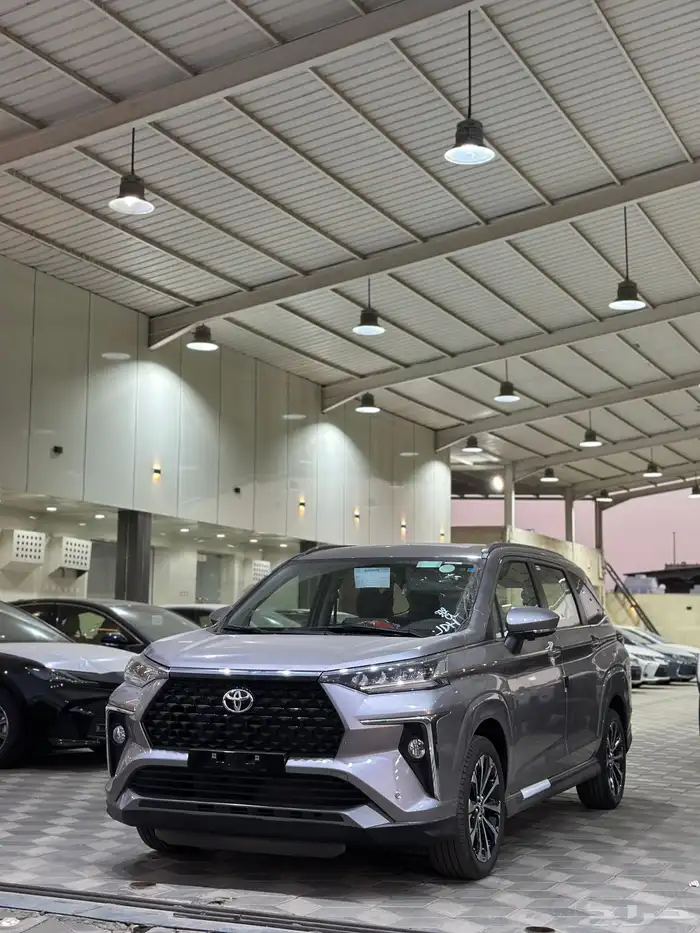 تويوتا فيلوز GLX-2025 بأفضل الأسعار والعروض 2