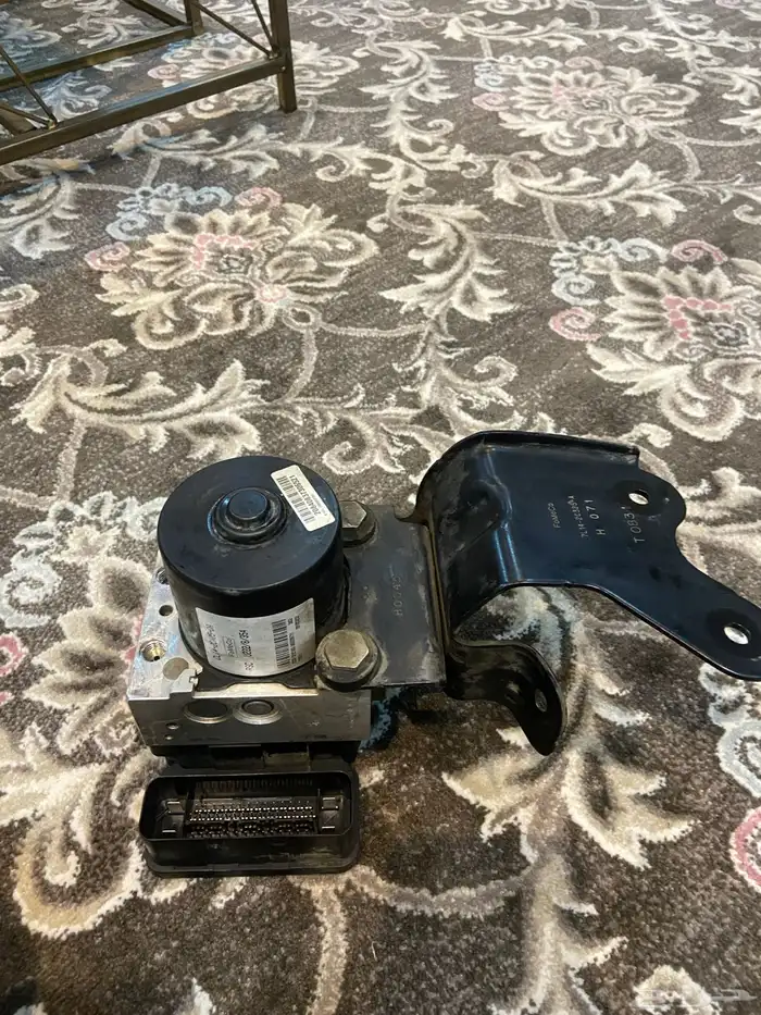 قطعة ABS للأكسبديشن 2014 1