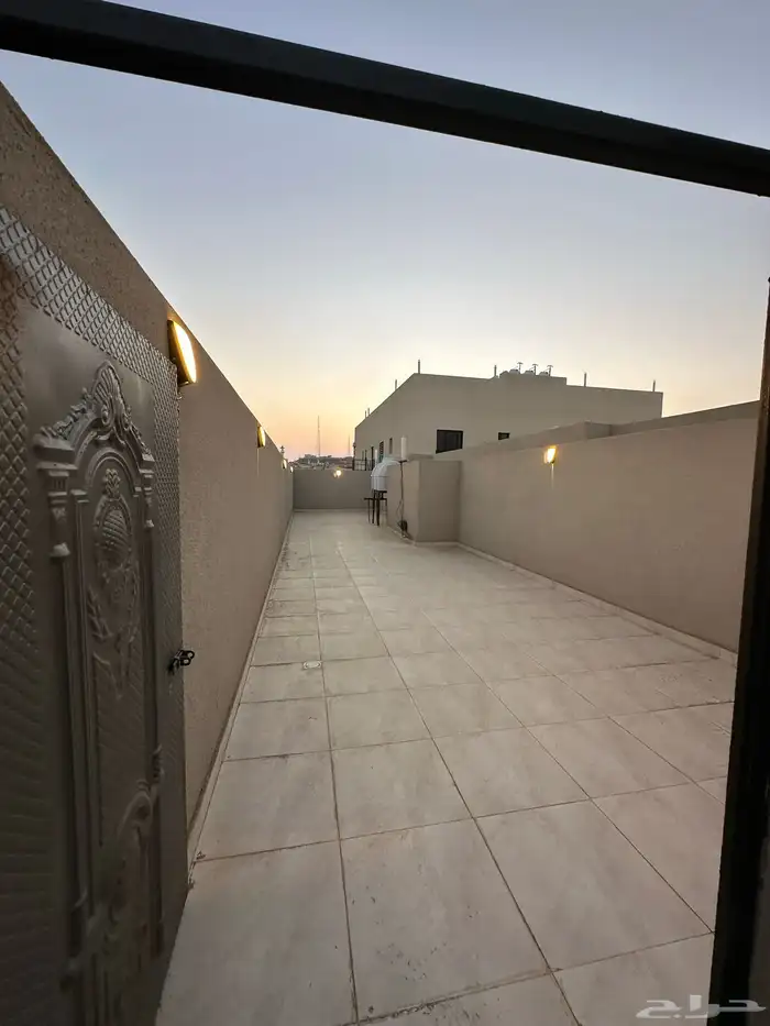 للبيع شقق نظام ادوار واصل الخدمات حي المعارض 21