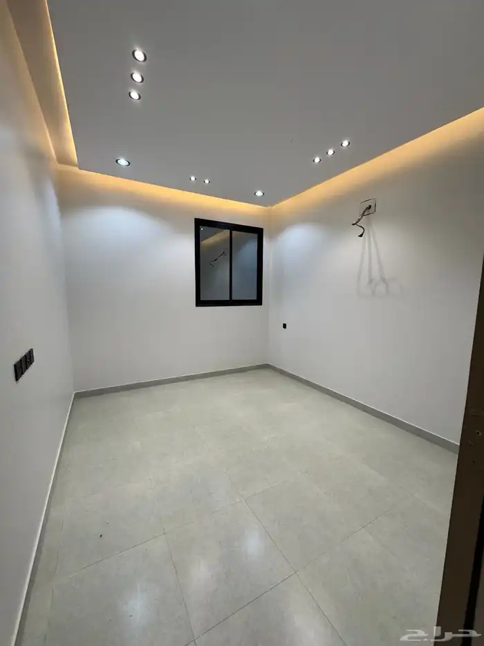 للبيع شقق تمليك أرضي 6غرف بمدخل سياره ب520 الف 12