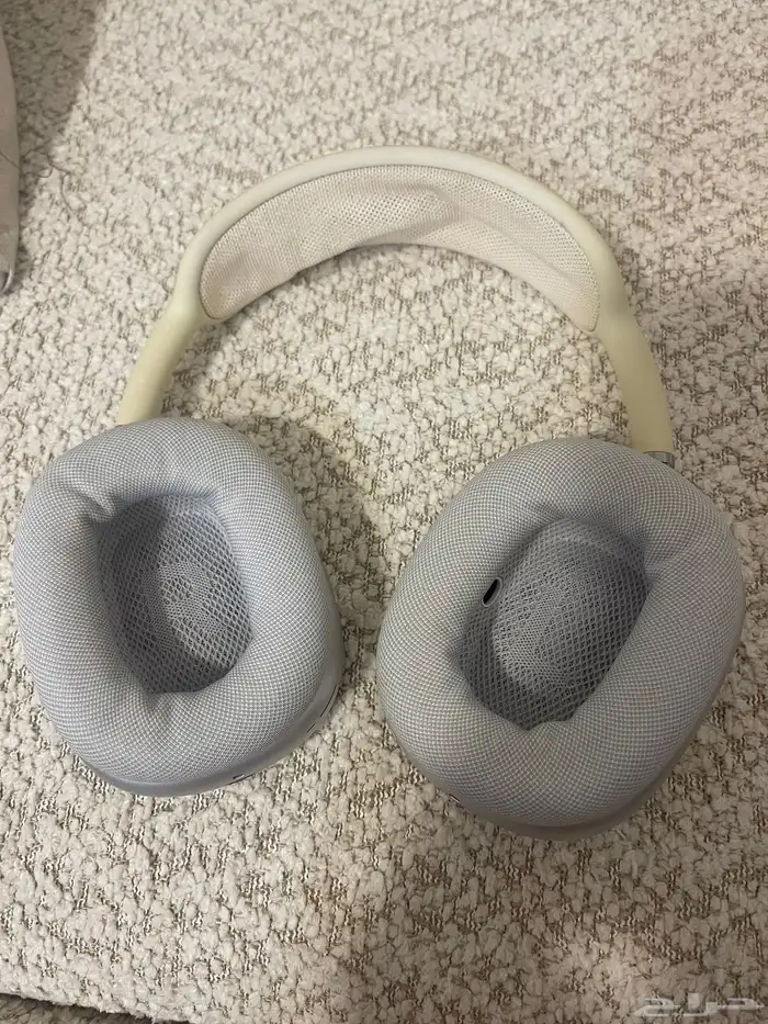 سماعة ابل ماكس 3