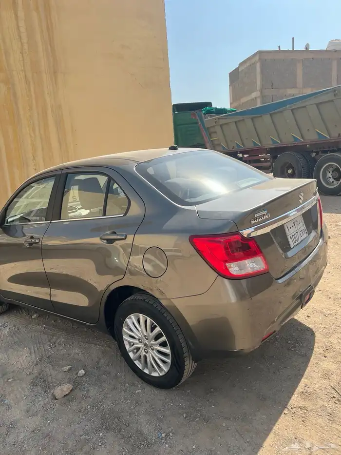 Suzuki Dizair 2023 2