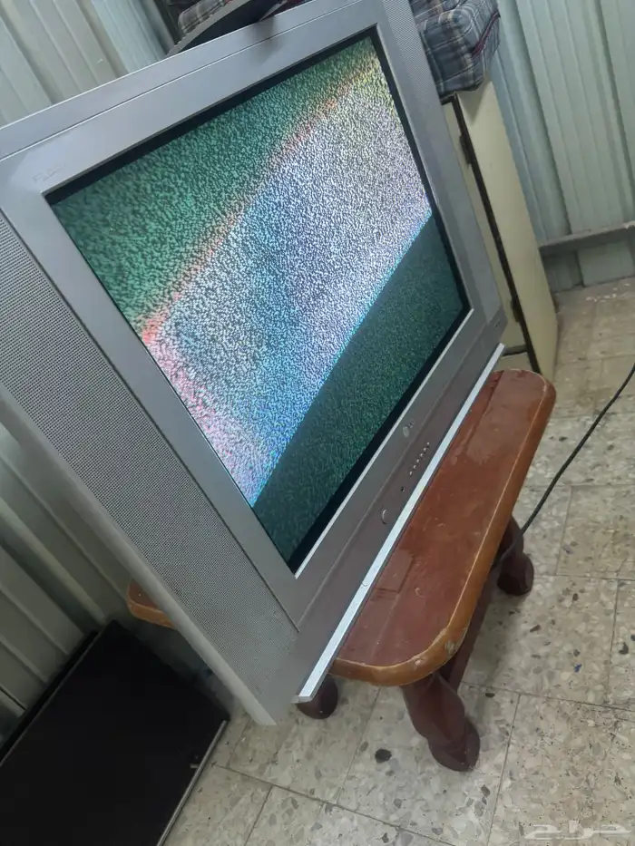 2 تلفزيون قديمه للبيع لا يفوتكم الأثريات 4