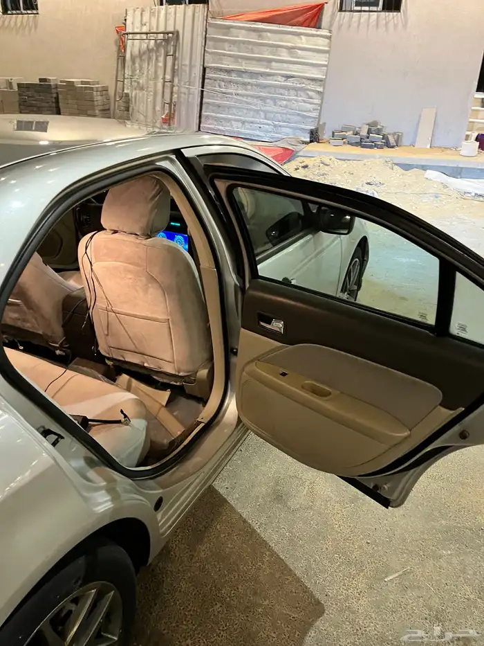 فورد فيوجن 2010 4