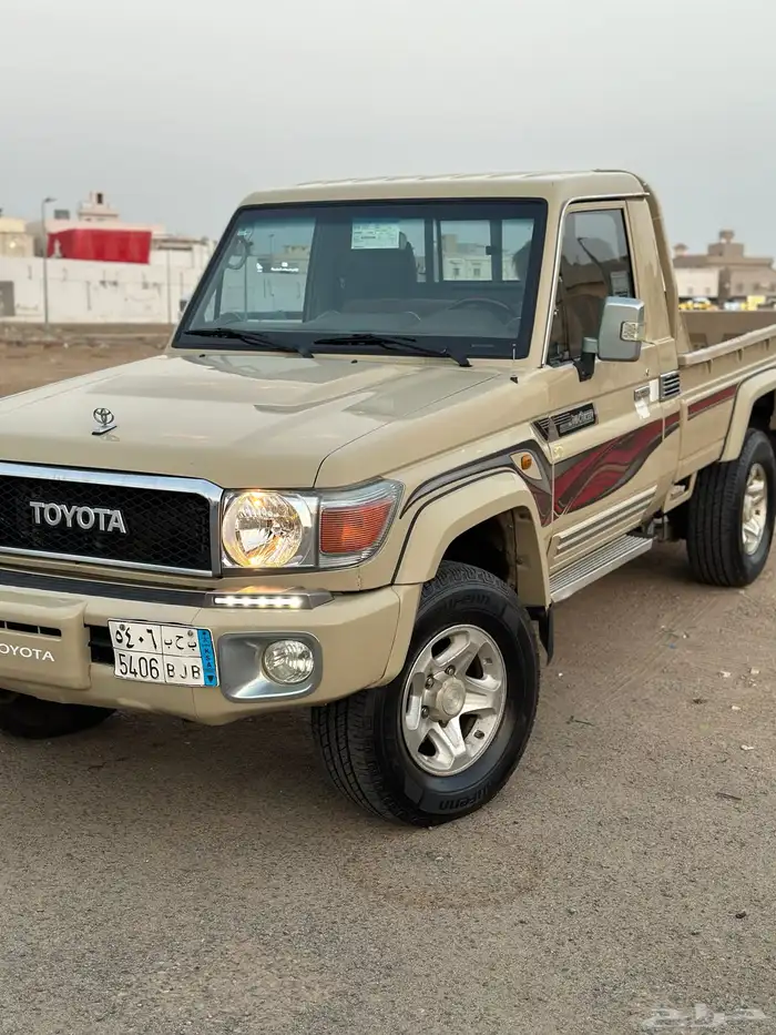 للبيع جيب شاص 2017 بريمي 3