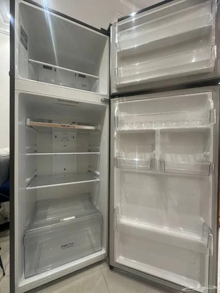 ثلاجة lg نظيفة للبيع 3