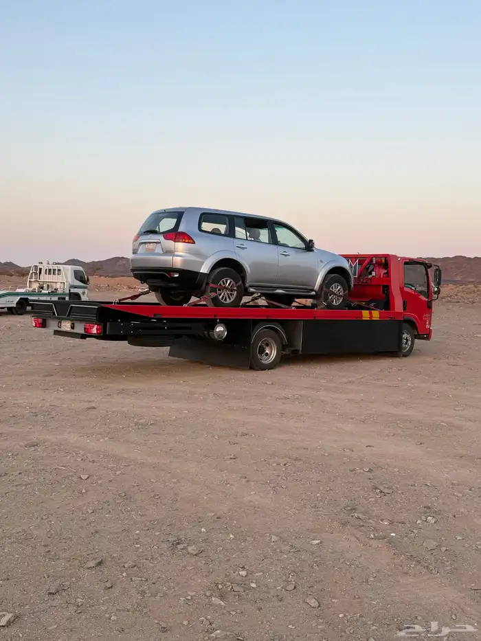 سطحه ابها لنقل السيارات ودراجات النارية 0