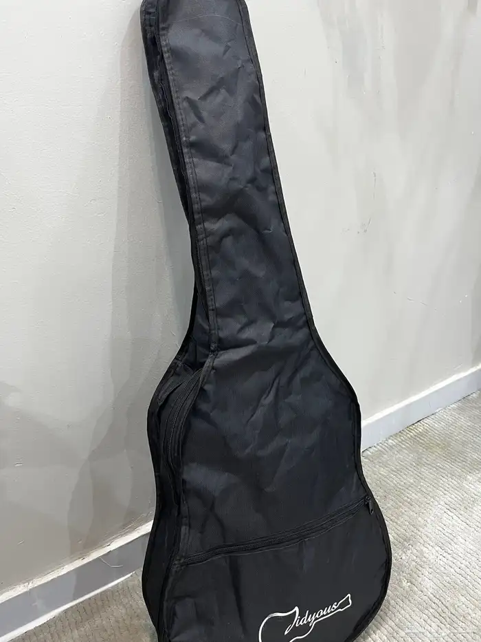 قيتار كلاسيك 4