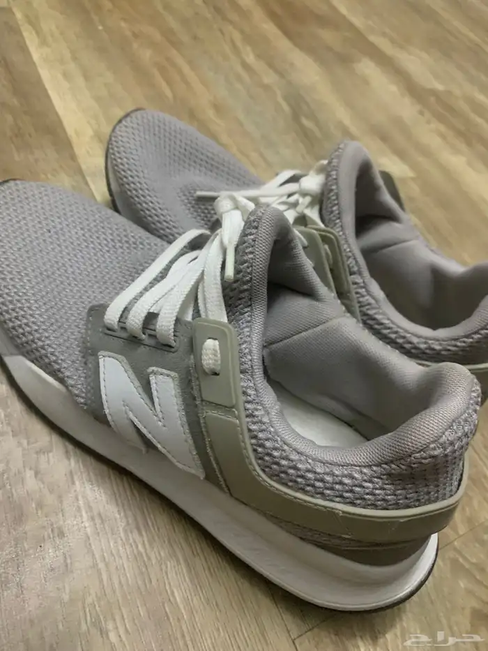 جزمة سكتشرز مقاس 45 وجزمة نيوبالنس 44 للبيع (الاصليه) 3