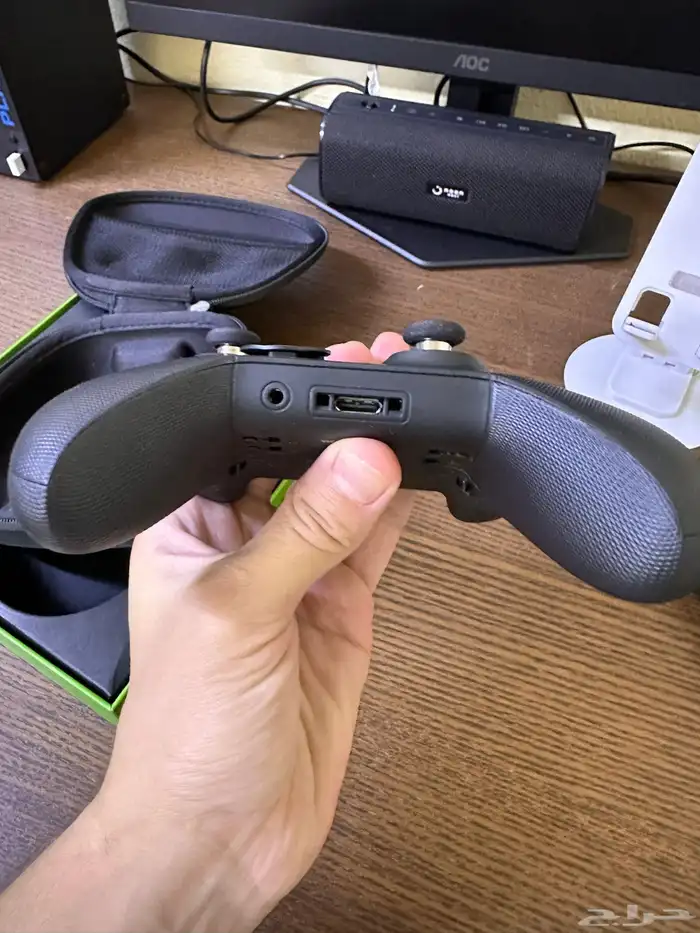 يد اكس بوكس احترافية إيليت 2 بها انحراف في الايسر 4