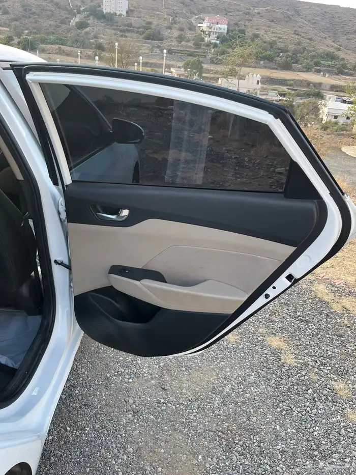 اكسنت 2023 للبيع 9