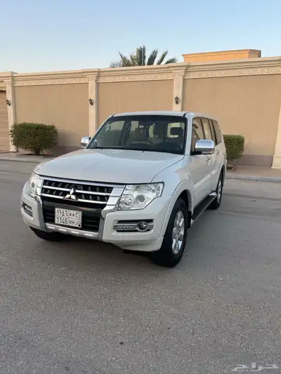 ميتسوبيشي باجيرو 2016 index