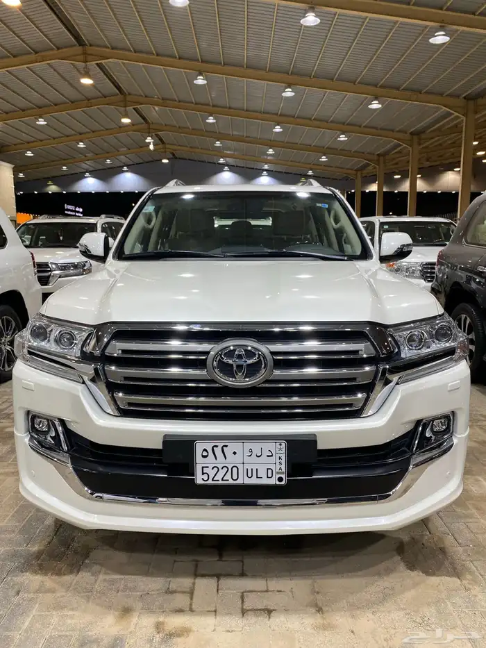 للبيع جيب في اكس ار 2020 عبداللطيف عداد 65 الف 2