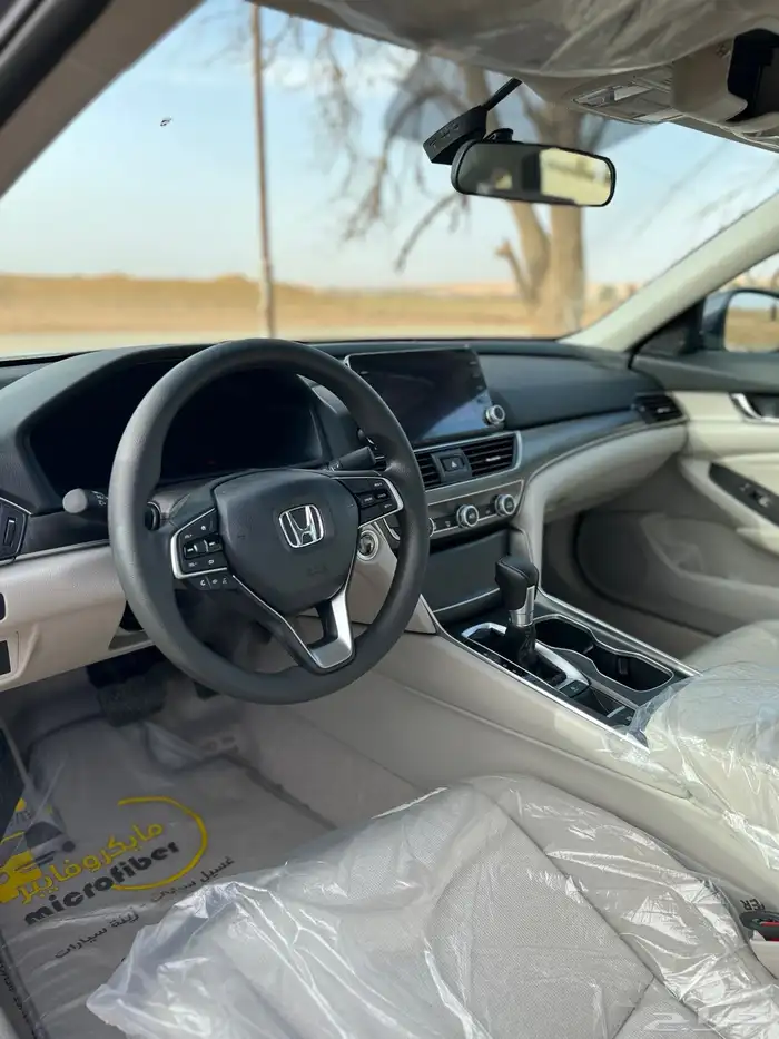 هوندا اكورد 2022 17