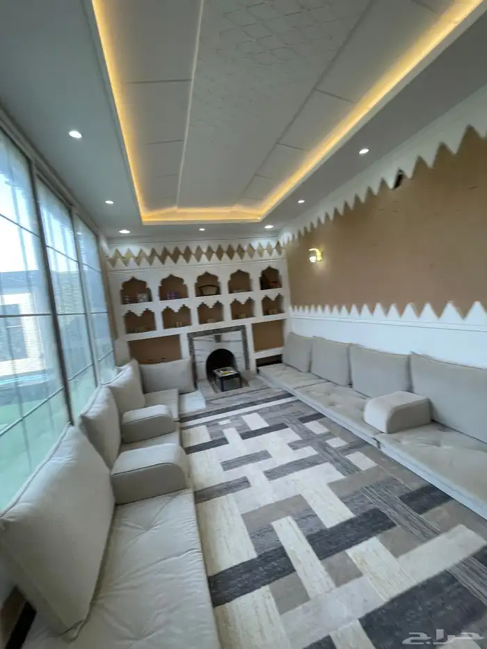 فيلا زاويه بحي المهدية 40