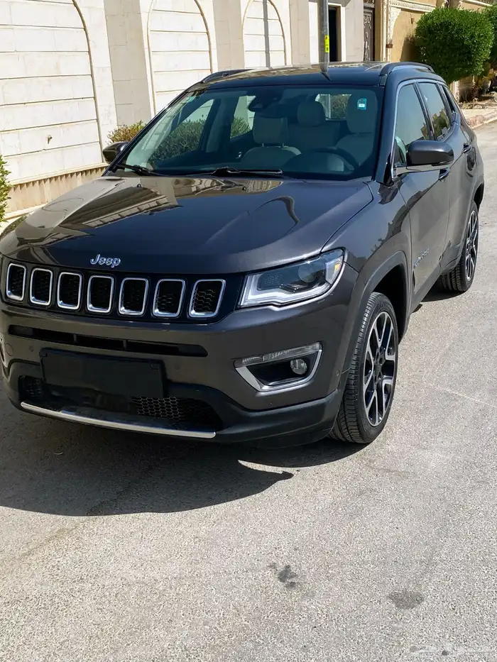 جيب كومباس 2021 1