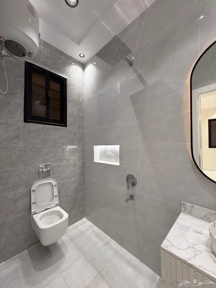 للبيع بحي الضيافة شقق أرضي وعلوي بسطح موقع كامل الخدمات 23