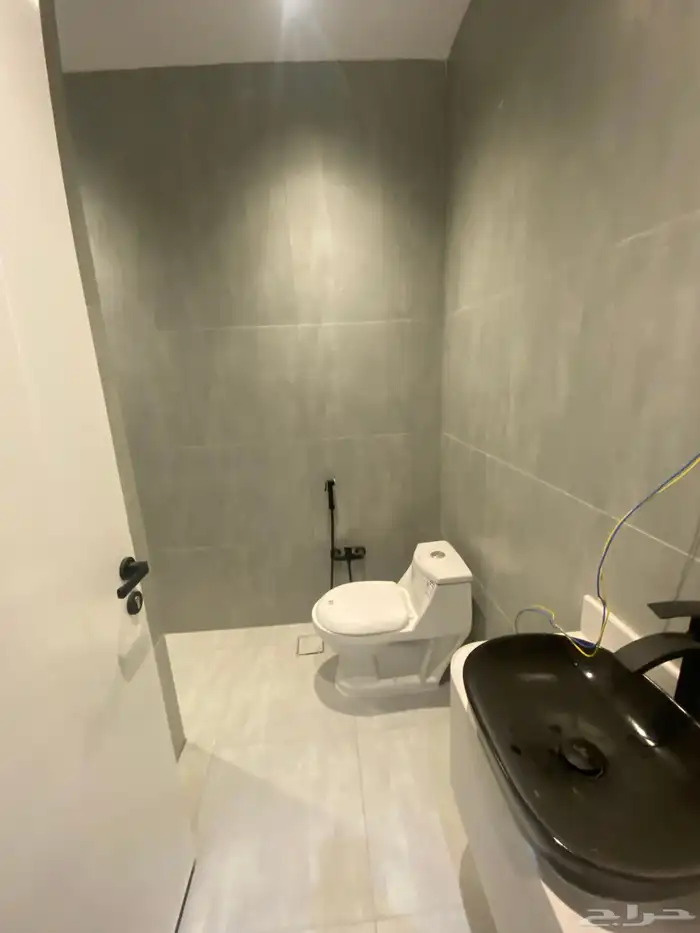 للبيع روف علوي مع ملحق تشطيب فاخر بالوسام 600الف 20