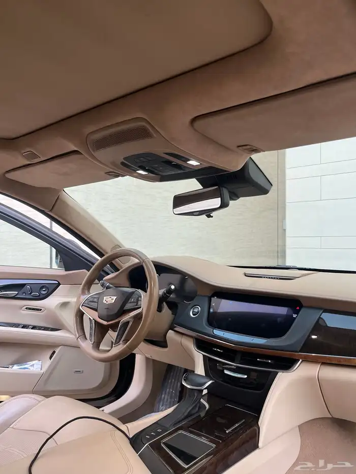 كاديلاك CT6 7