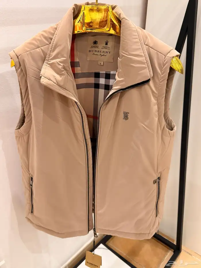 أفخم جاكيتات من أرقى الماركات العالمية 34