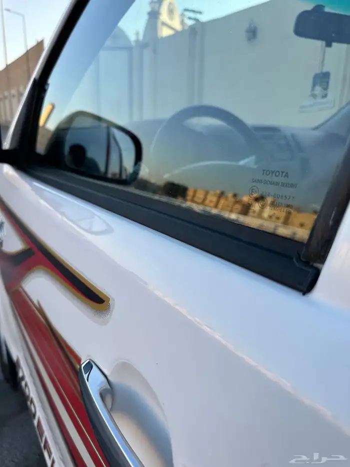 هايلوكس GL 2010 نظيف 12