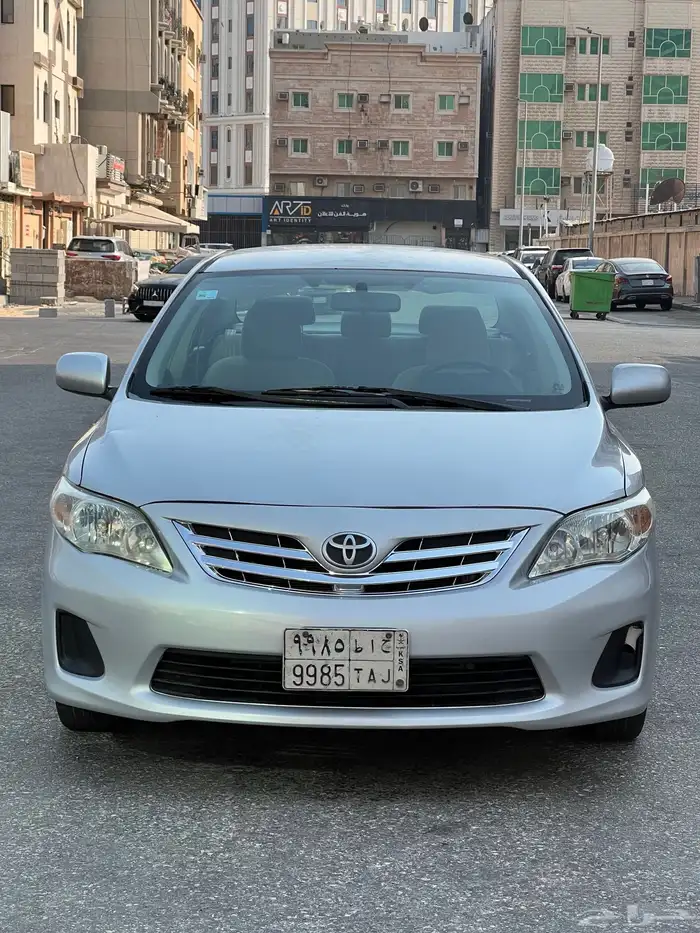 تويوتا كورولا موديل 2013 نظيف 2