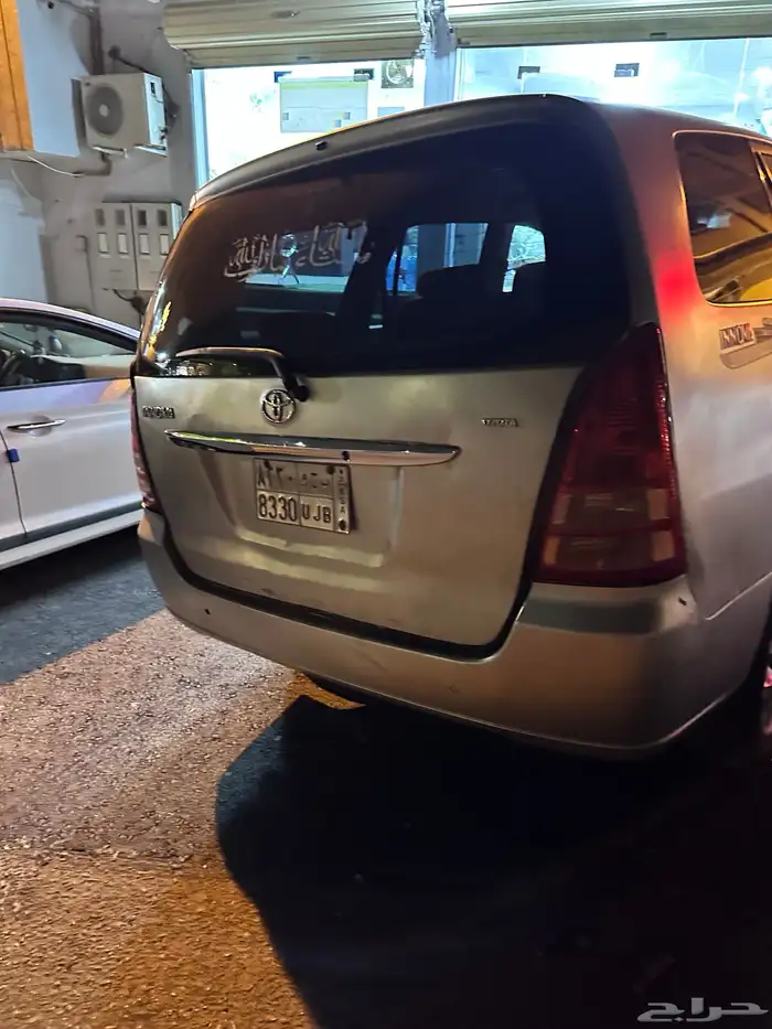 تويوتا أنوفا فاغن 2006 3