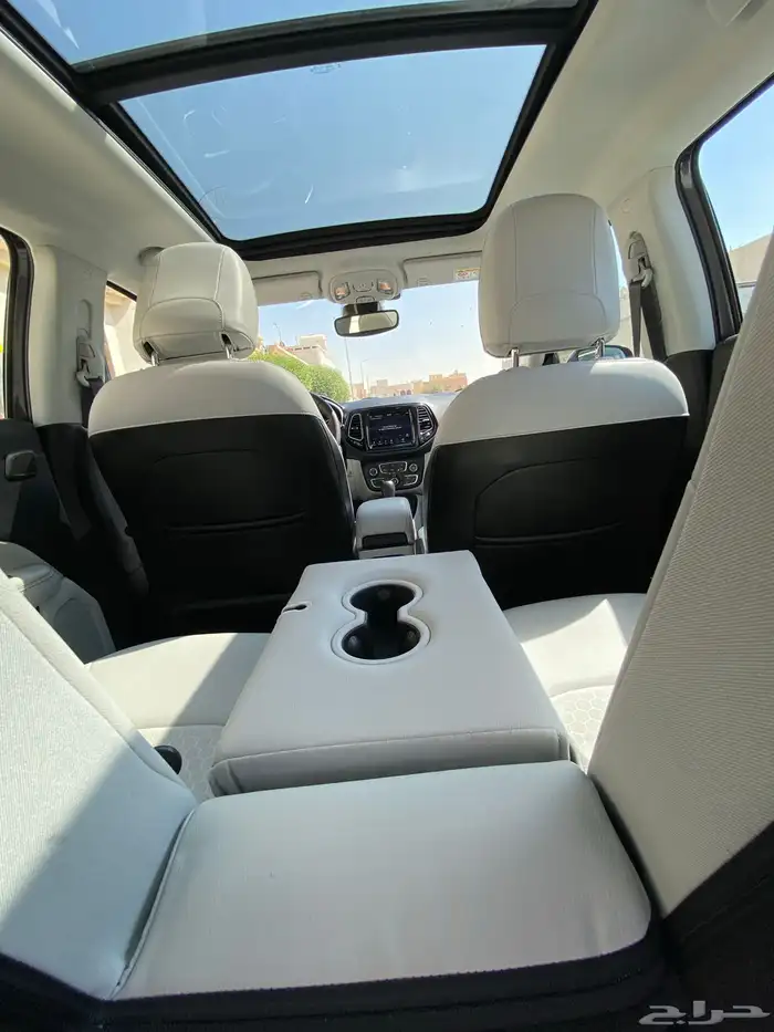 جيب كومباس 2021 15