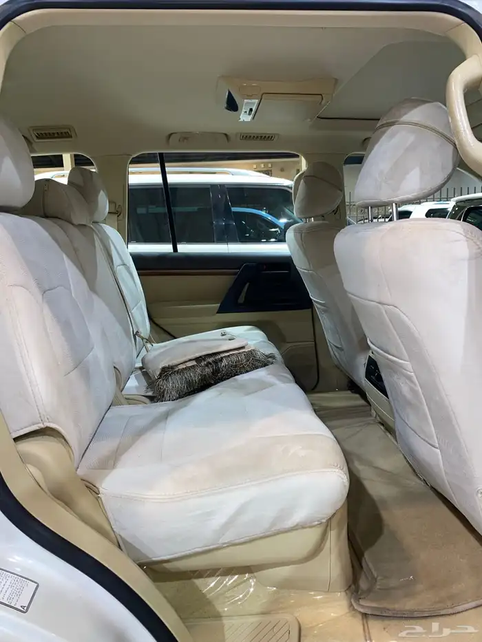 للبيع جيب جي اكس ار 2017 فل كامل عبداللطيف عداد 95 الف 14