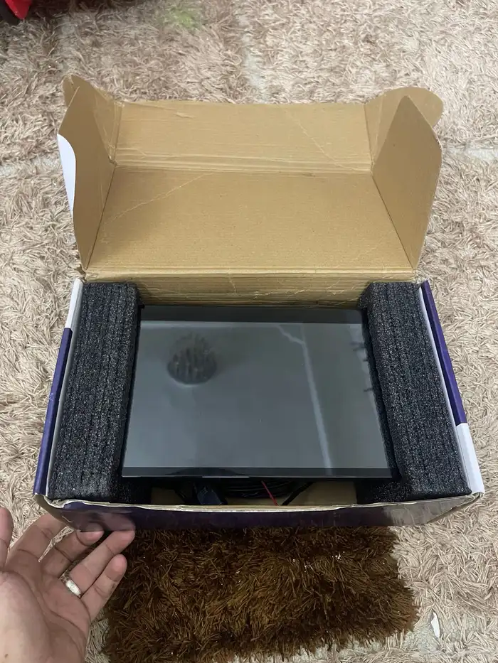 شاشة سيارة مقاس 10.2 جديدة استخدام يومين فقط 1