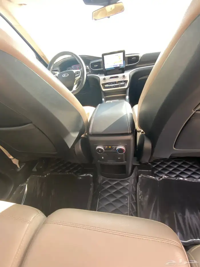 فورد اكسبلورر نظيف 2020 6
