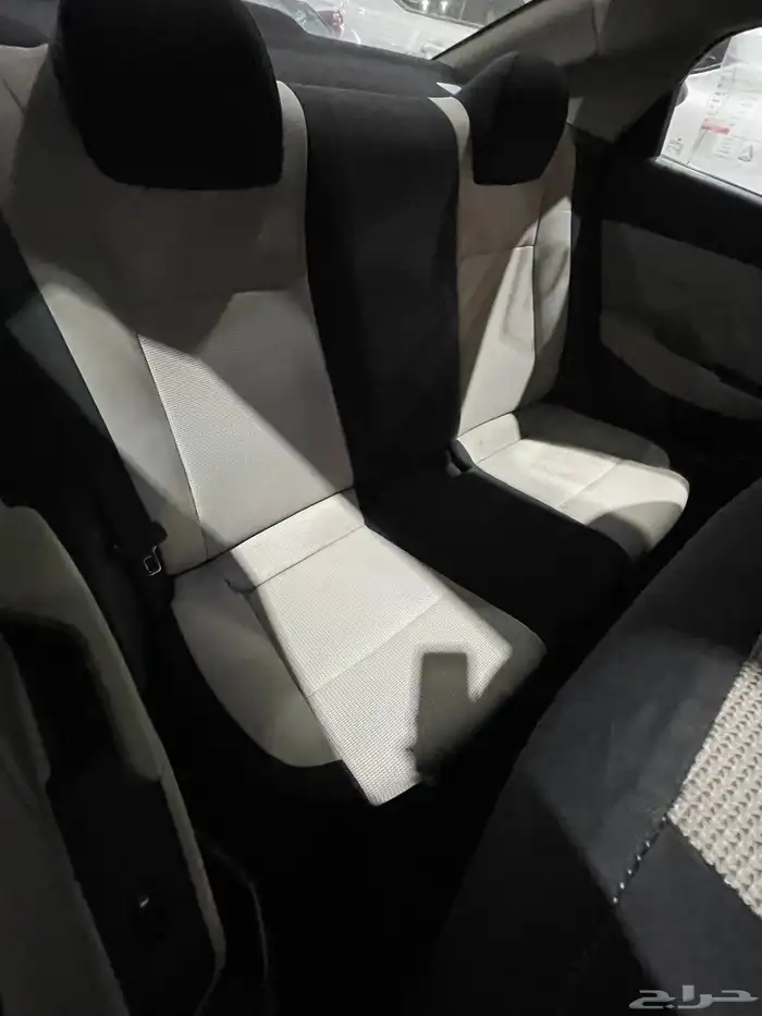 للبيع اكسنت 2019 42