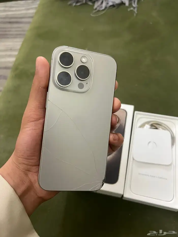 ايفون 15 برو وكاله 0