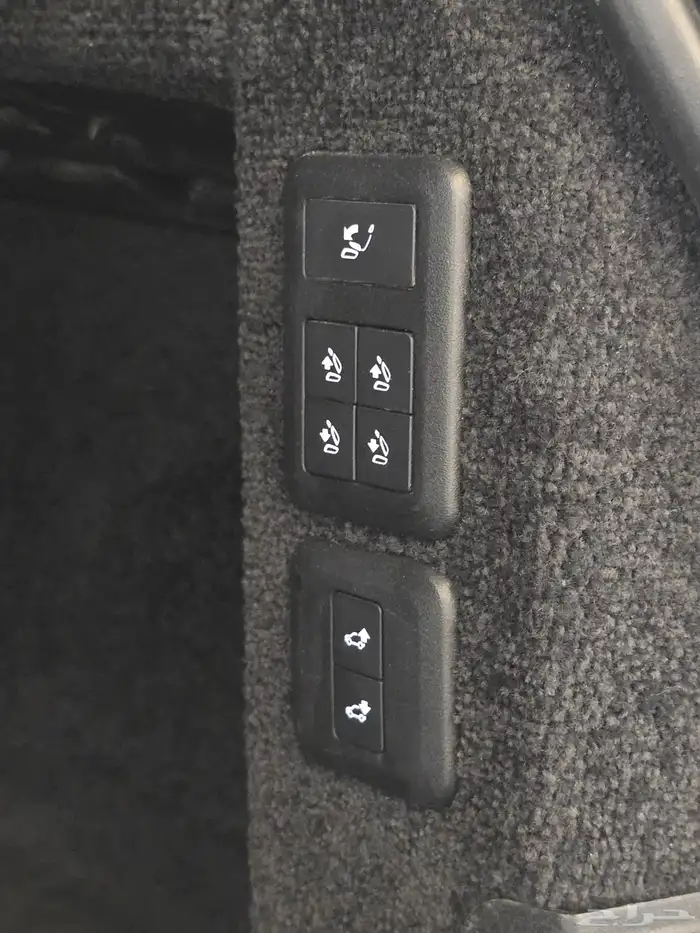 رنج روفر موديل 2019 بحالة ممتازة 16