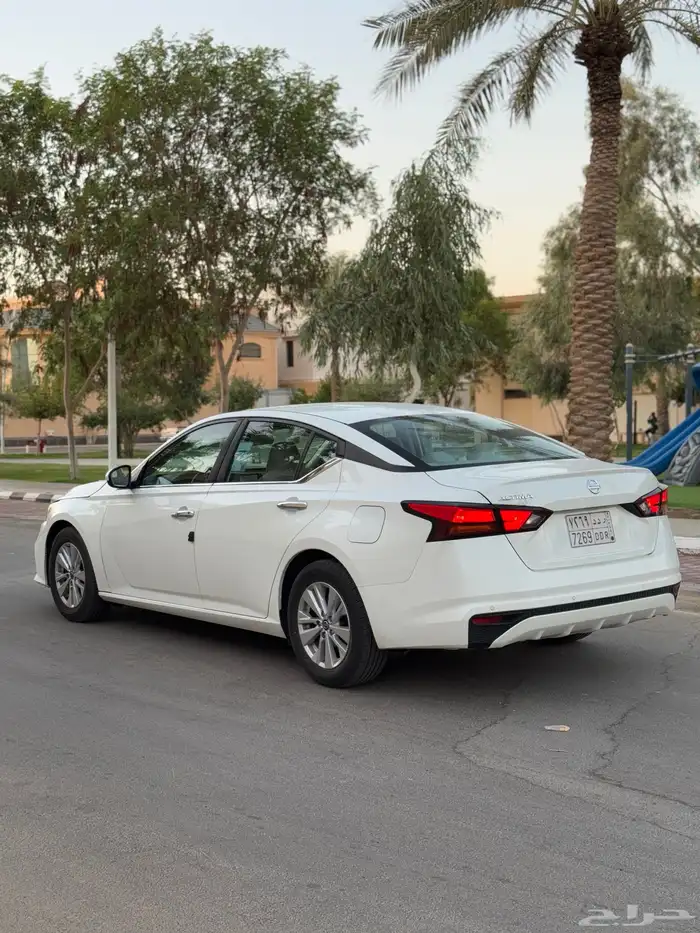 للبيع   التيما 2