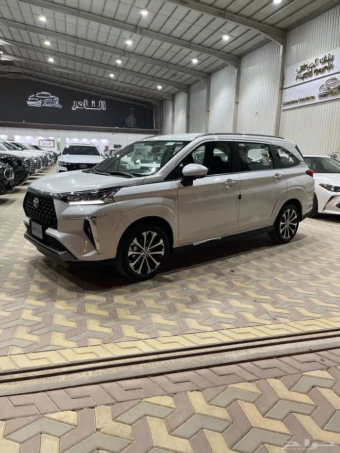 تويوتا فيلوز GLX سعودي 2025 كاش واقساط 1