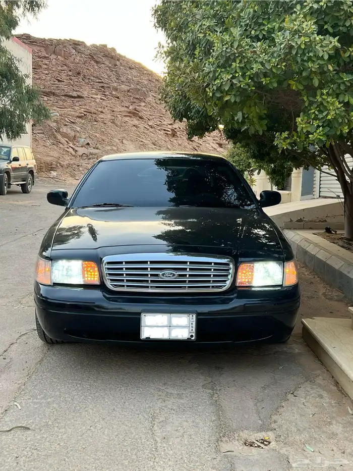 فورد كراون فيكتوريا سعودي 2009 0