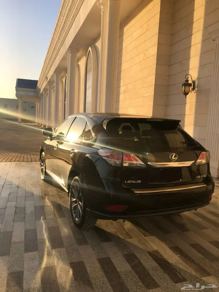للبيع لكزس RX350 فل كامل موديل 2013(عبداللطيف جميل) نظيفة 9