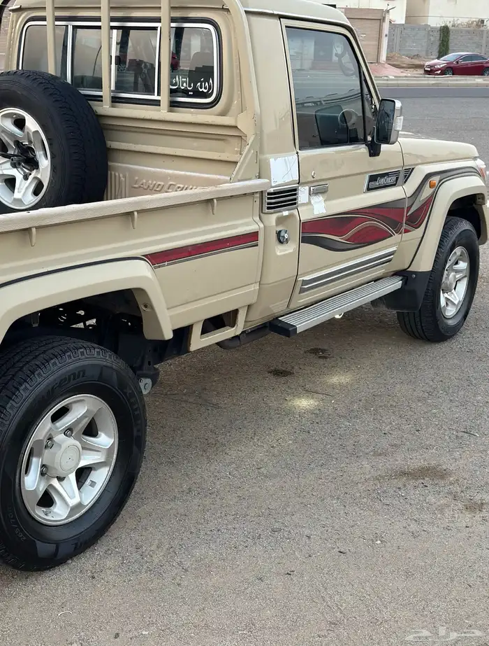 للبيع جيب شاص 2017 بريمي 8