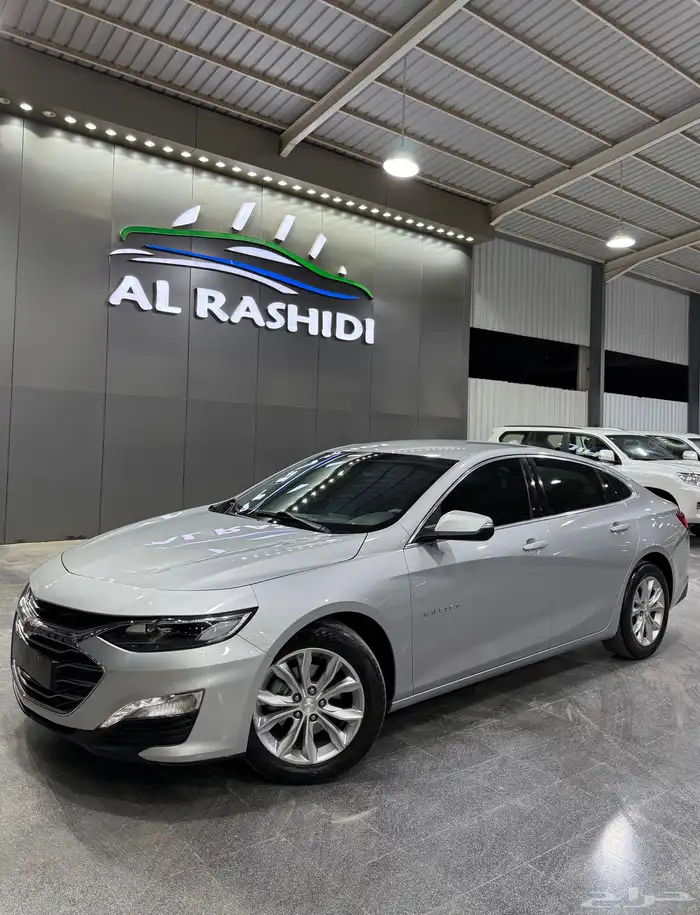 شيفرولية ماليبو 2021 فضي لدى معرض(عبيد الرشيدي) 0
