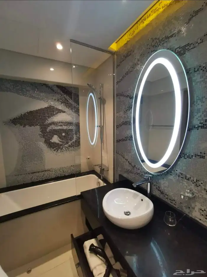 للبيع شقه في برج داماك الرياض 4