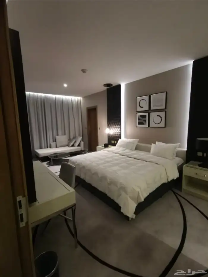 للبيع شقه في برج داماك الرياض 1