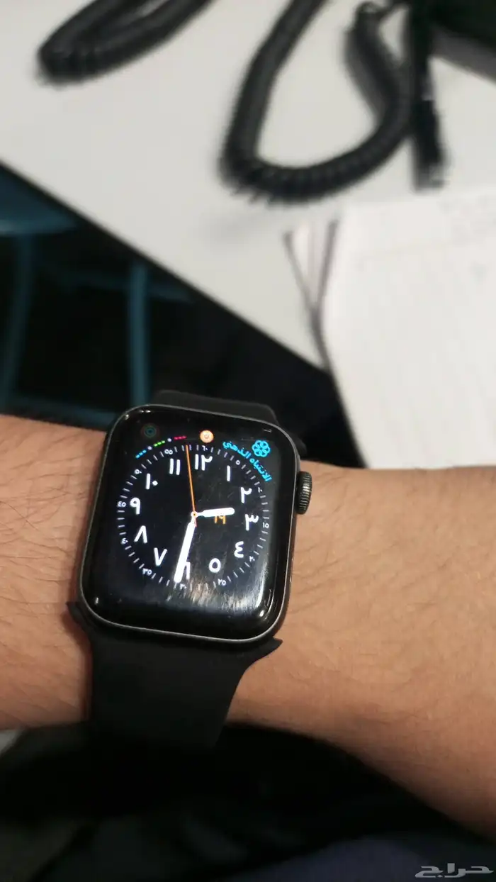 ساعه ابل بطاريه 92 كالجديده بيع او بدل 1